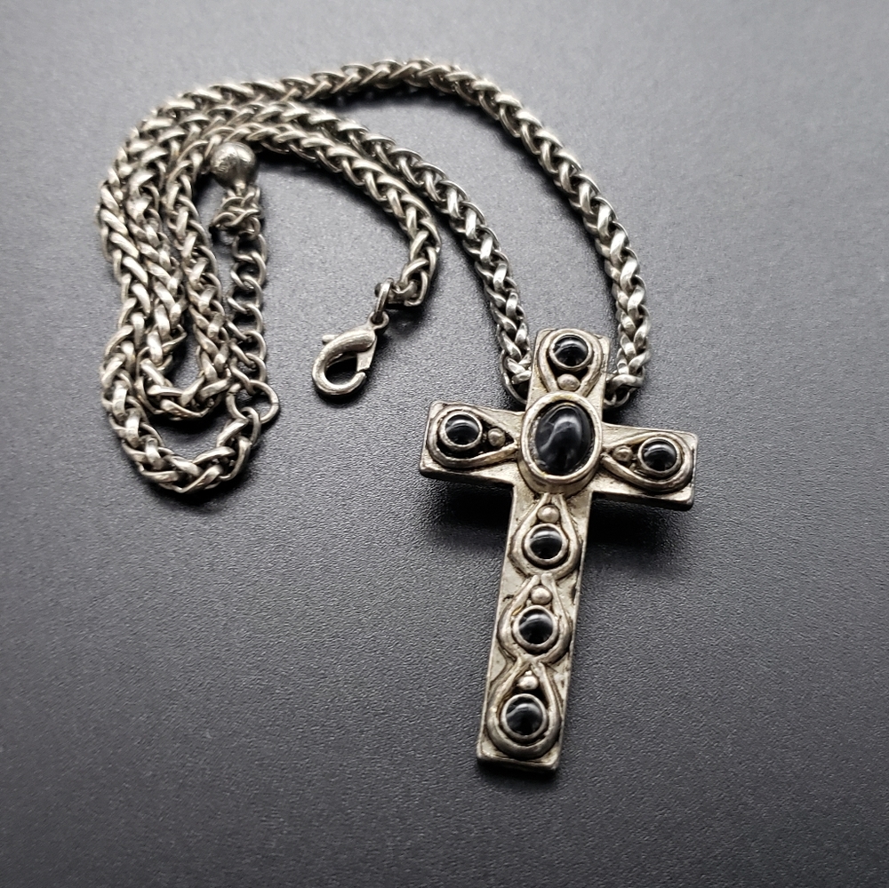 LAST CHANCE Metal Cross & Black Gems Necklace